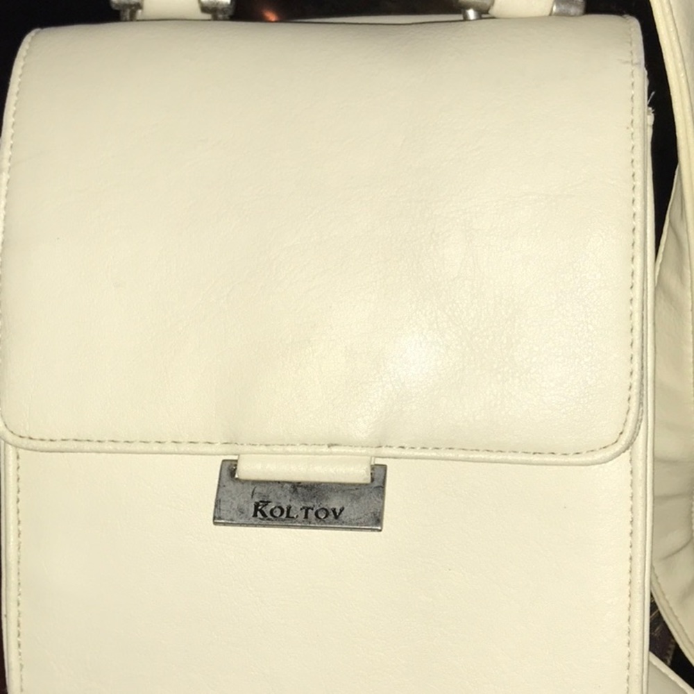 Cross body purse
